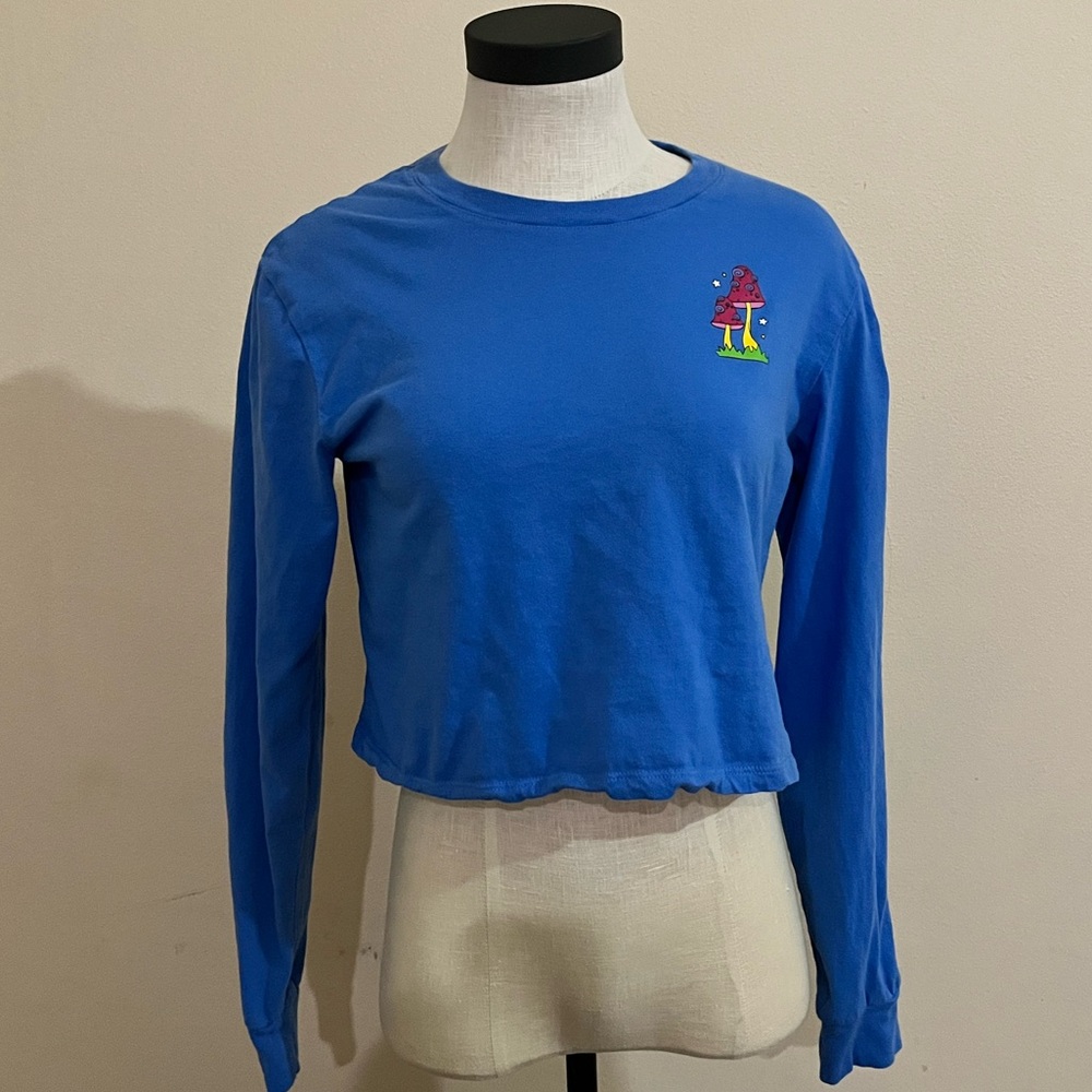 Alab Vibrant Blue Graphic Crop Top